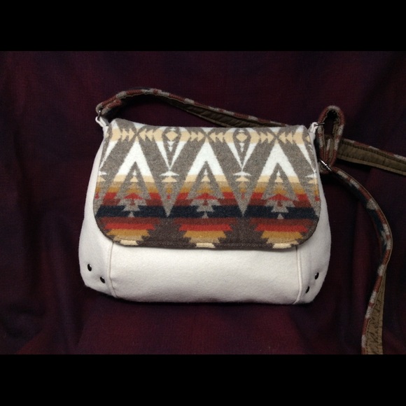 Handmade Pendleton Purse. - Picture 1 of 2